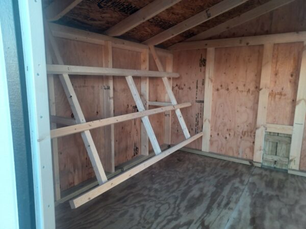 8x8 Quaker Coop w/8' Run