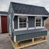 8x8 Quaker Coop